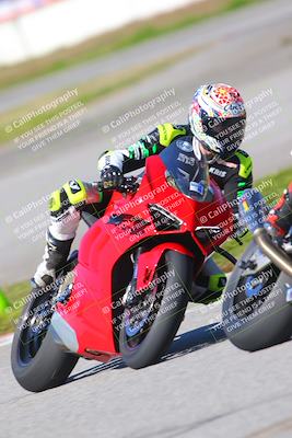 media/Jan-20-2023-Fastrack Riders (Fri) [[f2ad32aba3]]/Level 3/session 4 turn 6/